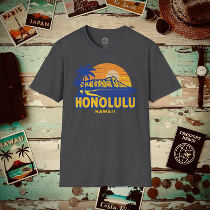 Honolulu, Oahu, Hawaii - 80's Vintage T-Shirt Dark Heather / S