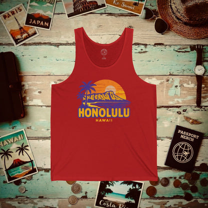 Honolulu, Oahu, Hawaii - 80's Vintage Tank Top Red / XS