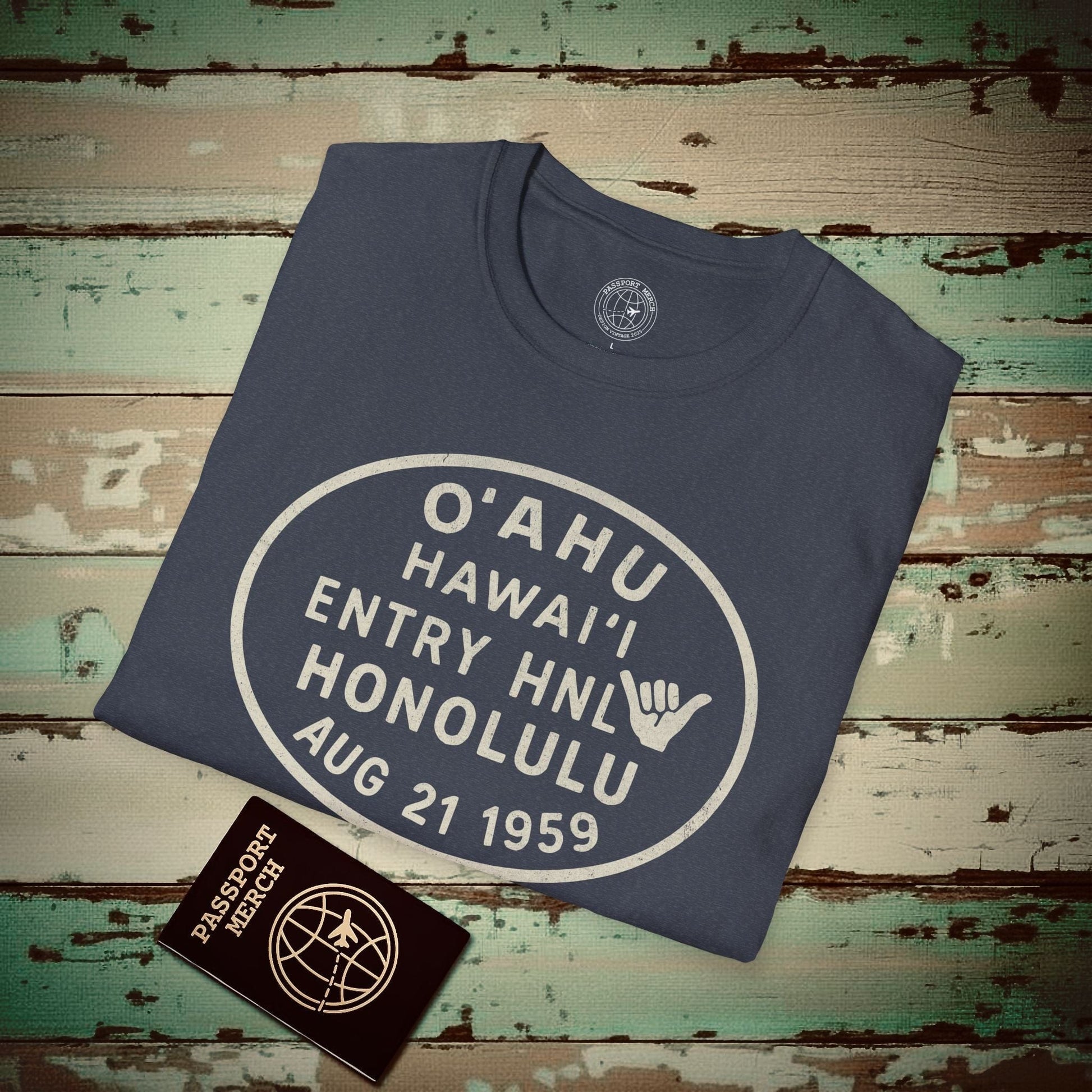 Honolulu, Oahu, Hawaii - Vintage Passport Stamp T-Shirt Heather Navy / S