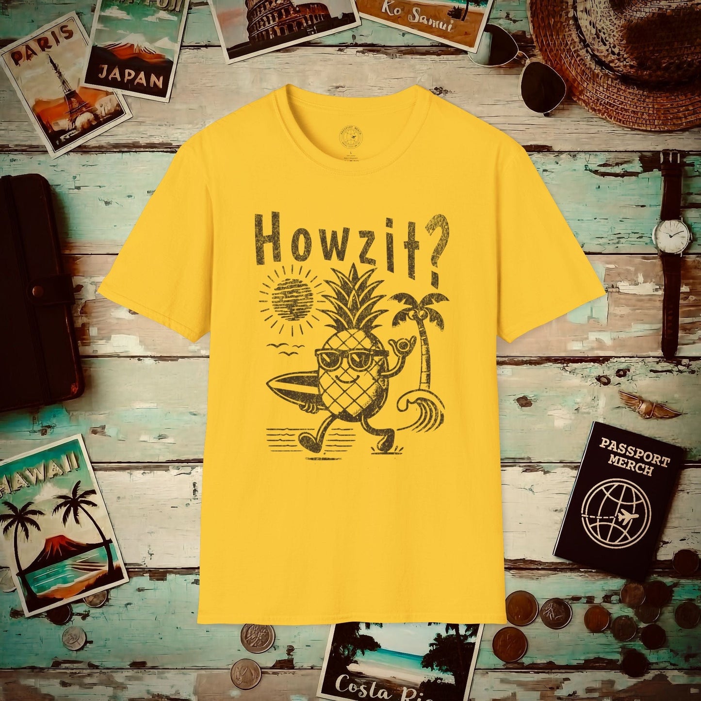 Howzit? Pineapple Shaka, Hawaii T-Shirt Daisy / S