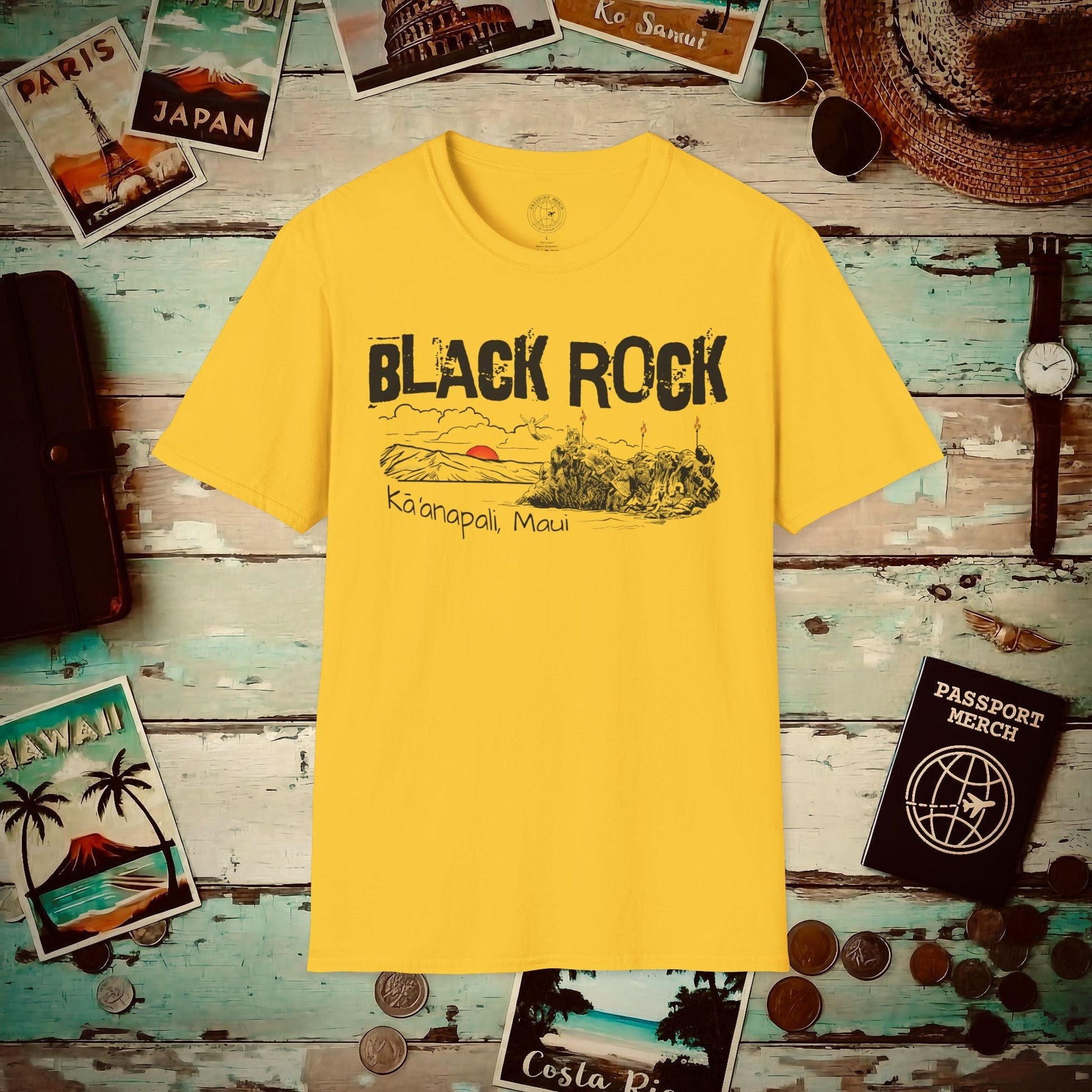 Kaanapali Maui Black Rock Jump, Hawaii T-Shirt Daisy / S