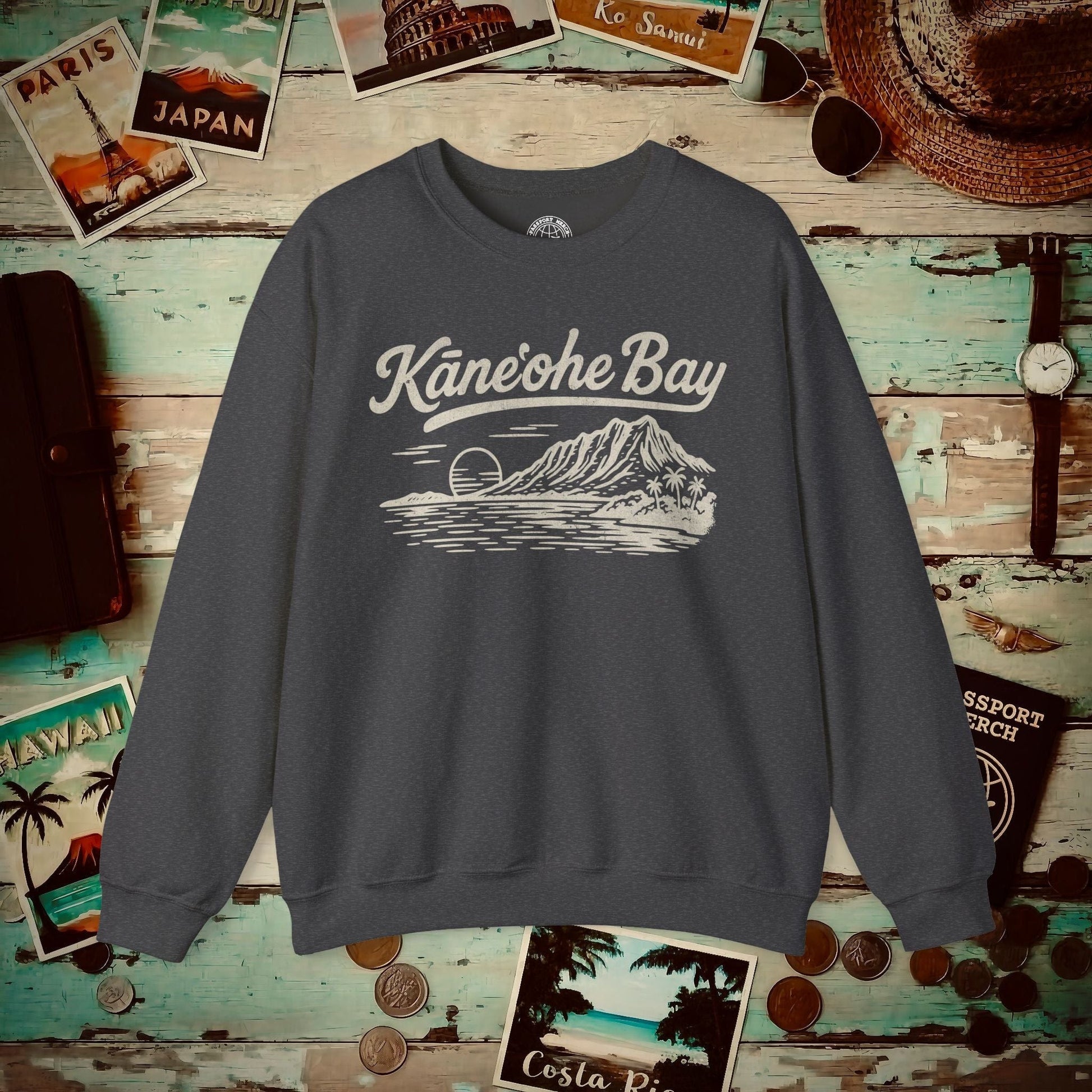 Kaneohe Bay Vintage Monochrome, Hawaii Crewneck Dark Heather / S