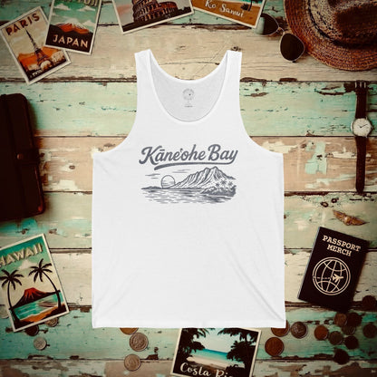 Kaneohe Bay Vintage Monochrome, Hawaii Tank Top White / XS