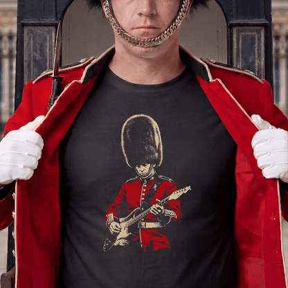 King's Guard Guitar Solo, England T-Shirt Black / S