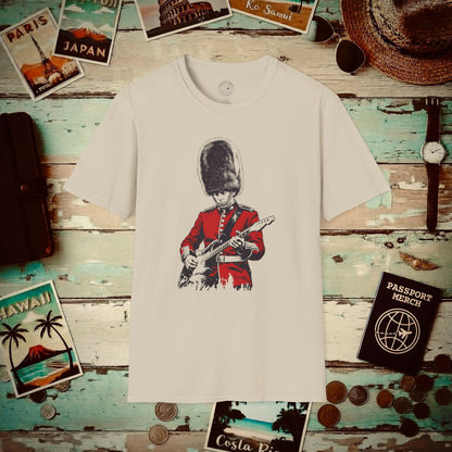 King's Guard Guitar Solo, England T-Shirt Sand / S