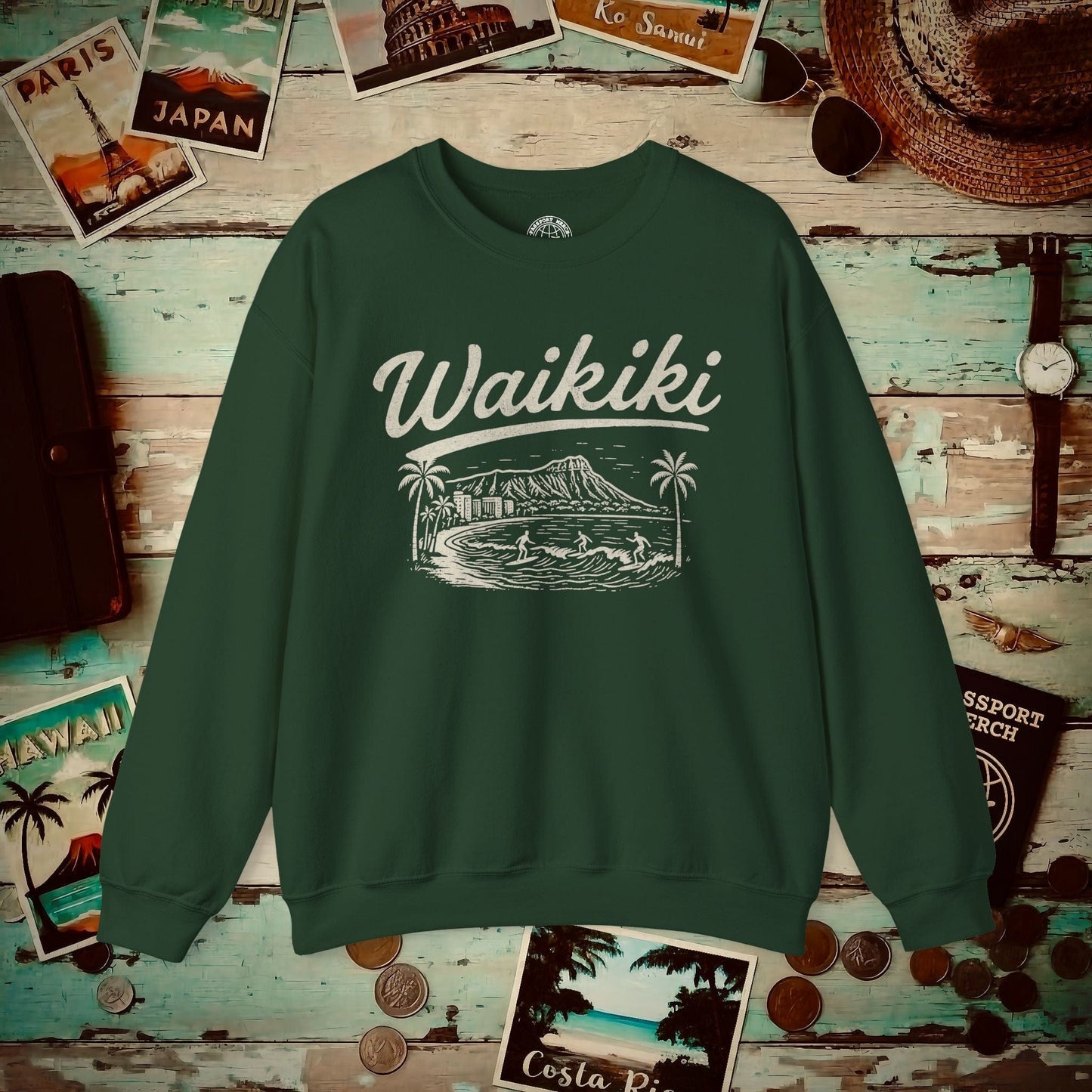 Monochrome Dreams of Waikiki, Hawaii Crewneck Forest Green / S