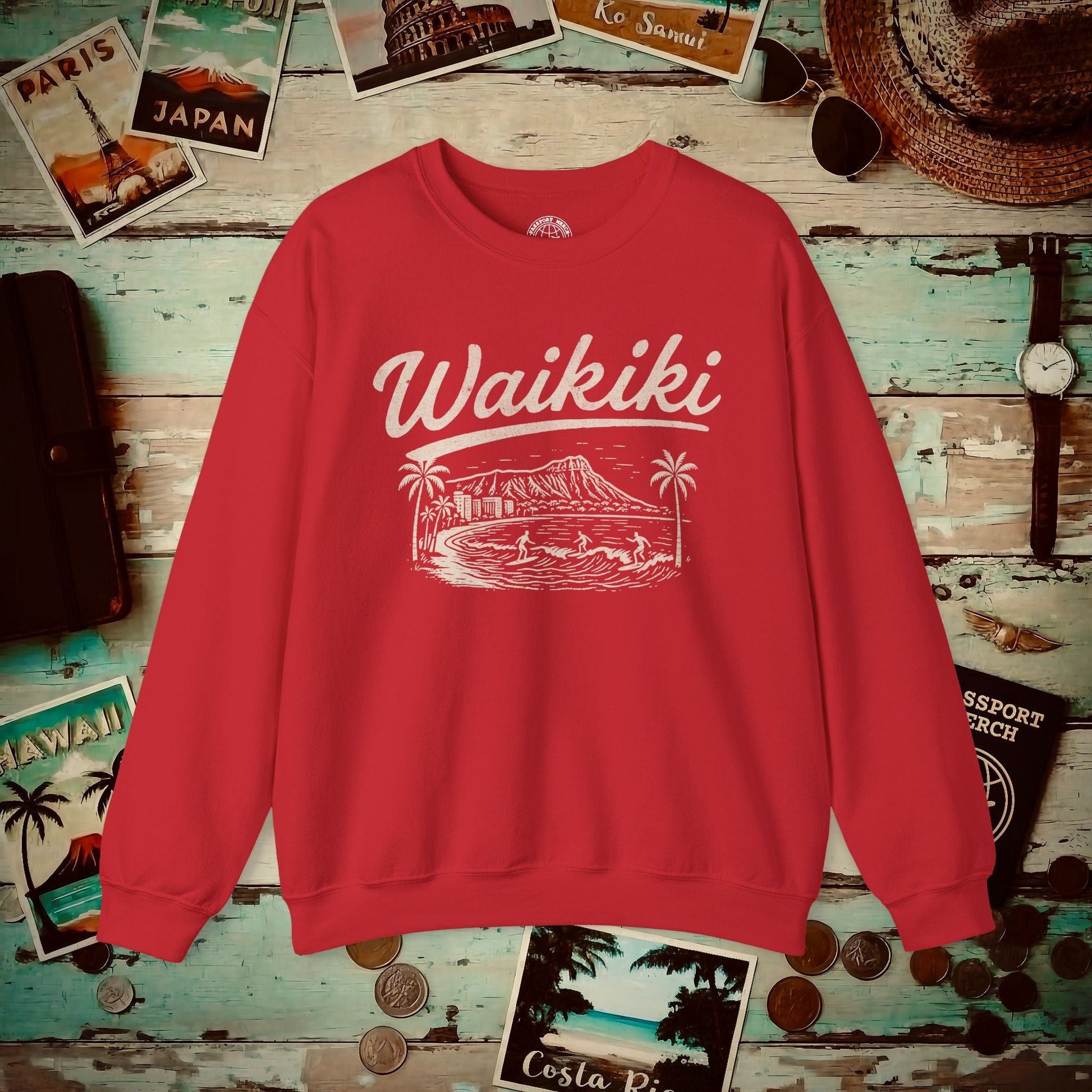 Monochrome Dreams of Waikiki, Hawaii Crewneck Red / S