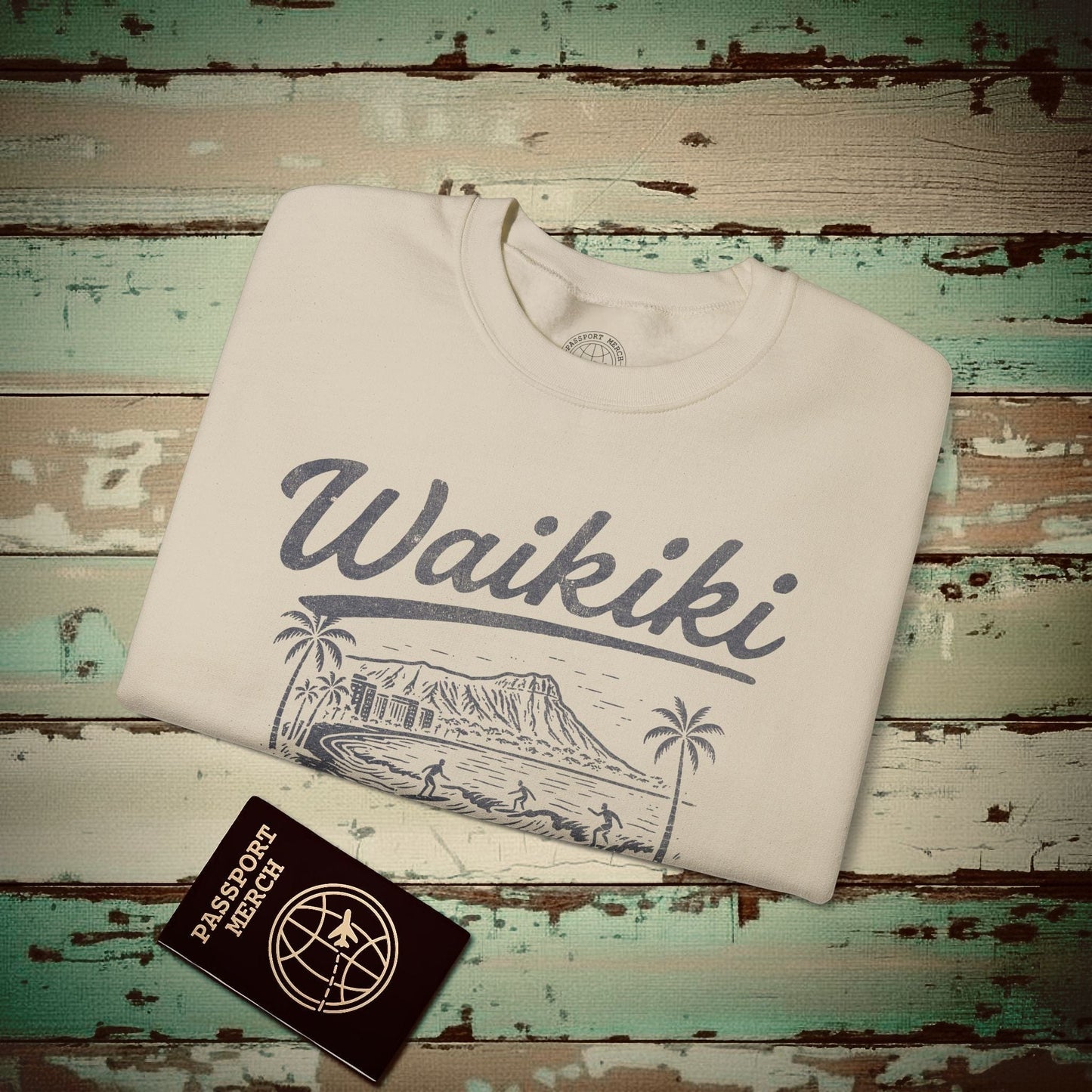 Monochrome Dreams of Waikiki, Hawaii Crewneck Sand / S
