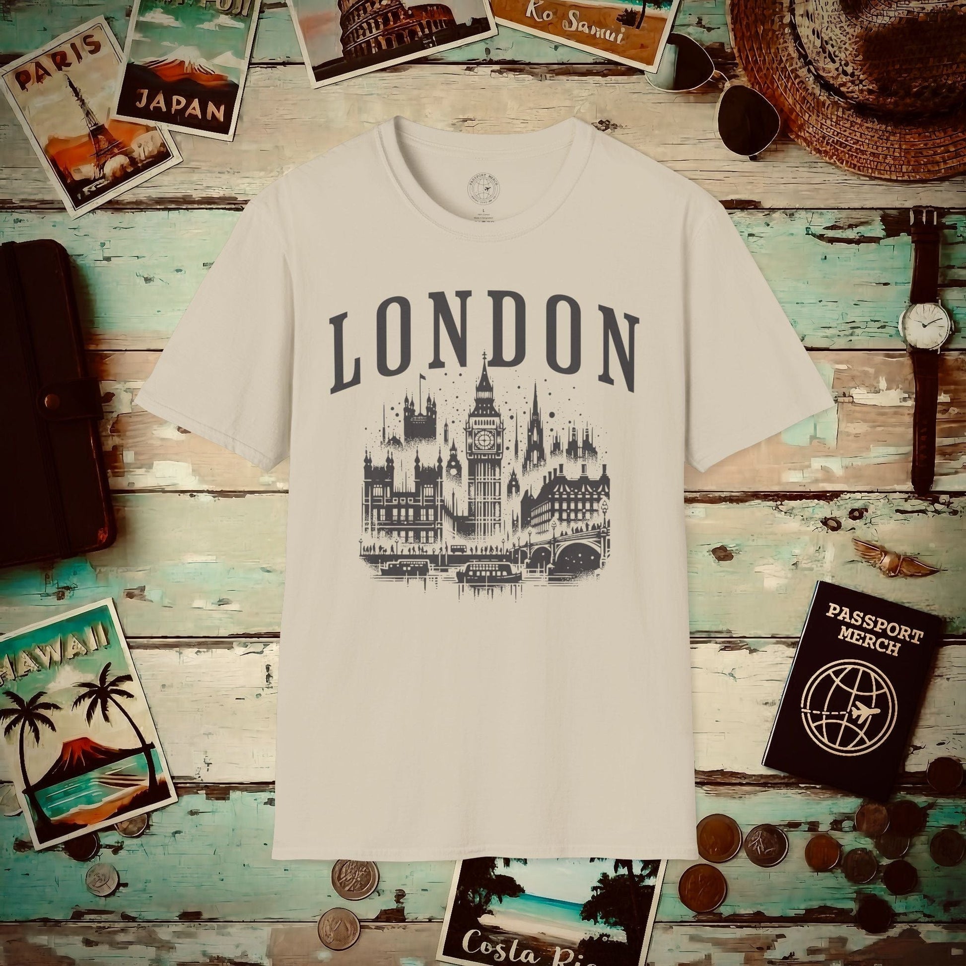 Monochrome London, England T-Shirt Sand / S