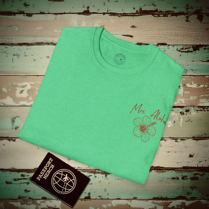 Mrs. Aloha Hibiscus, Hawaii T-Shirt Heather Irish Green / S