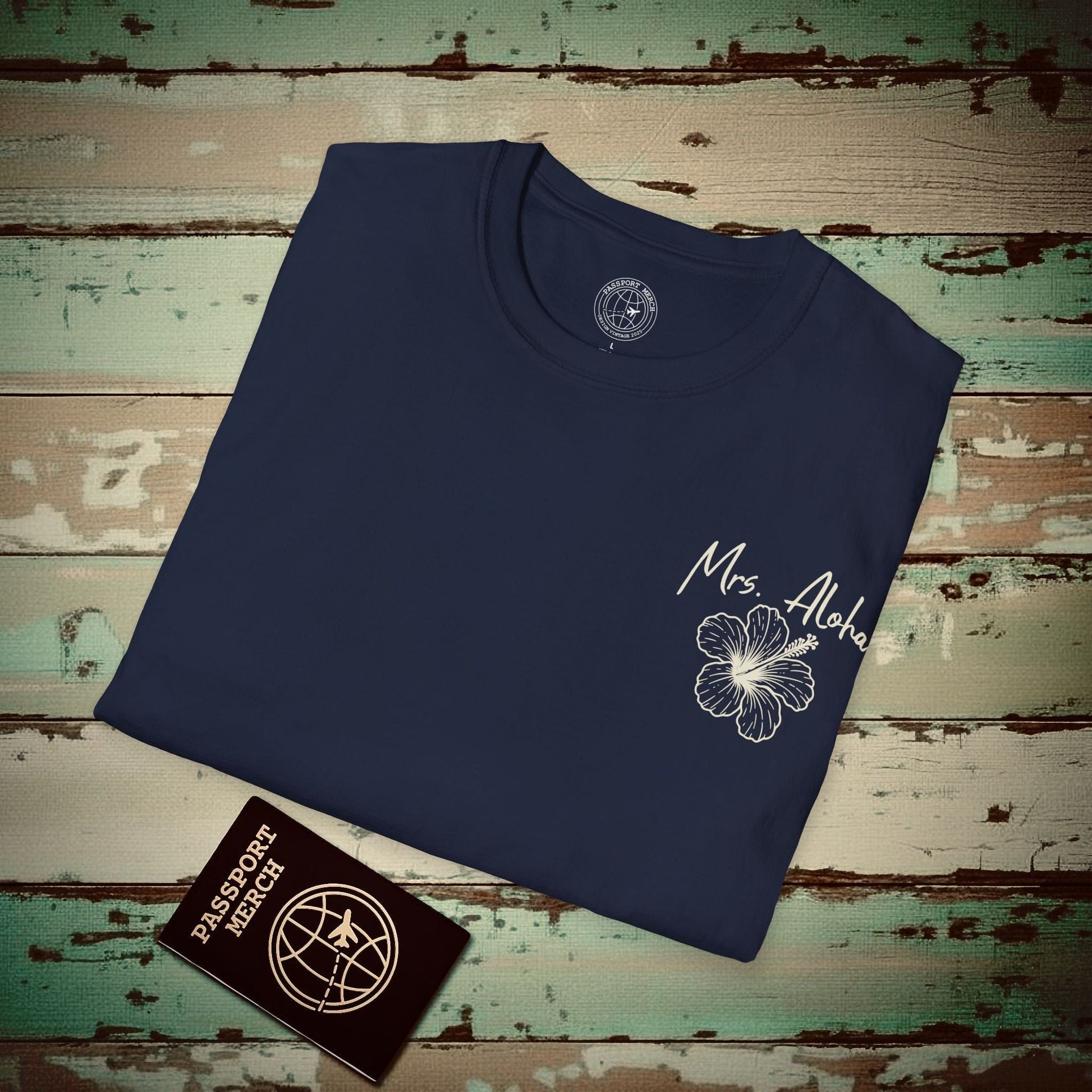 Mrs. Aloha Hibiscus, Hawaii T-Shirt Navy / S