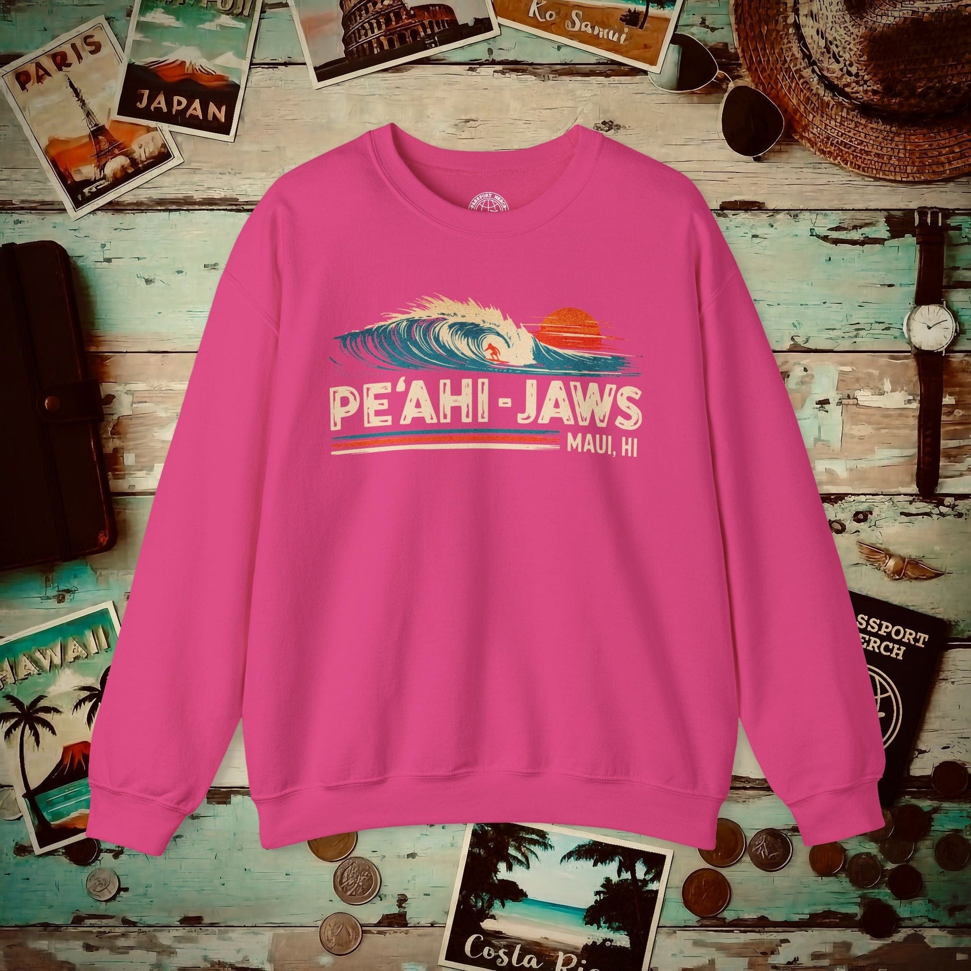 Peahi Jaws, Maui, Hawaii - Vibrant Surf Retro Crewneck Heliconia / S