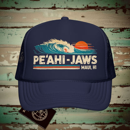 Peahi Jaws, Maui, Hawaii - Vibrant Surf Retro Trucker Hat Dark Navy / One size