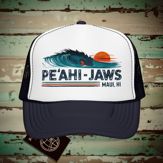 Peahi Jaws, Maui, Hawaii - Vibrant Surf Retro Trucker Hat Navy / White / Navy / One size