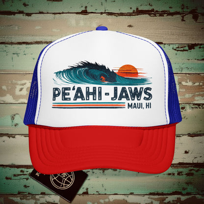 Peahi Jaws, Maui, Hawaii - Vibrant Surf Retro Trucker Hat Red / White / Royal / One size