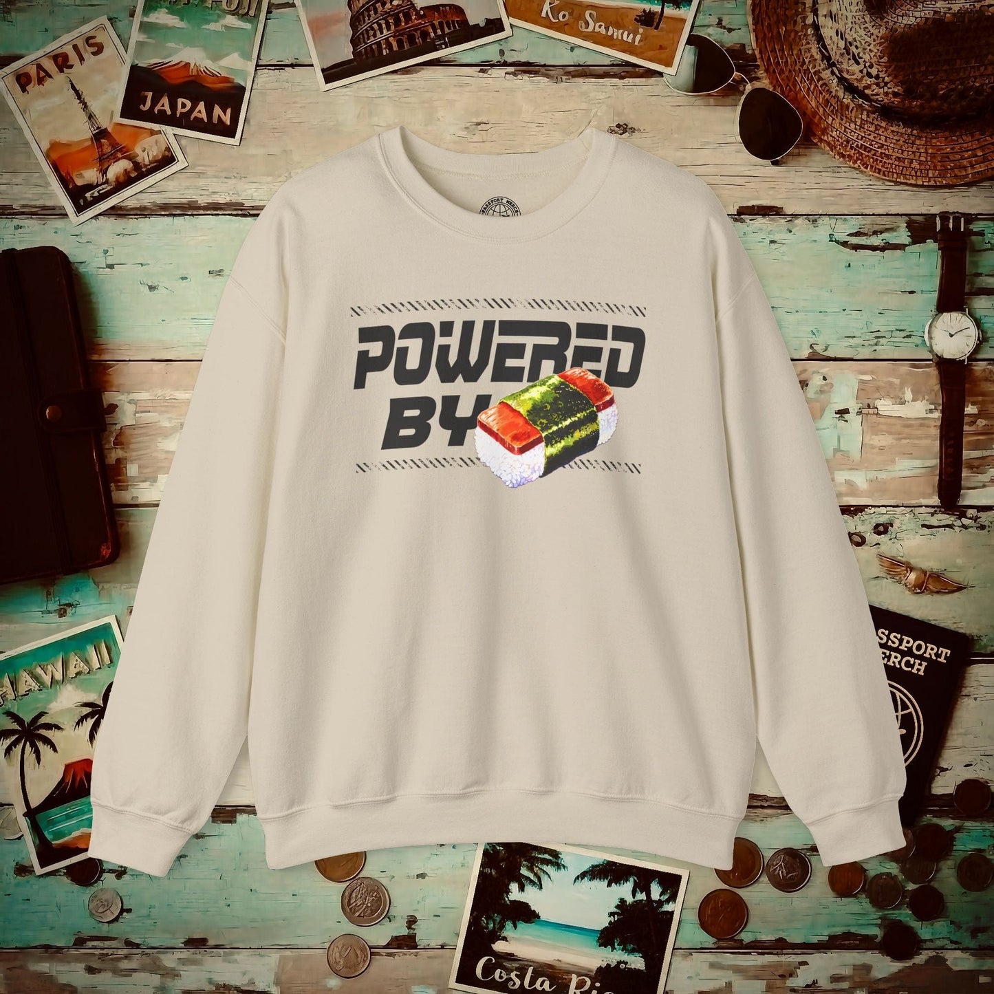 Powered By Musubi, Hawaii Crewneck Sand / S