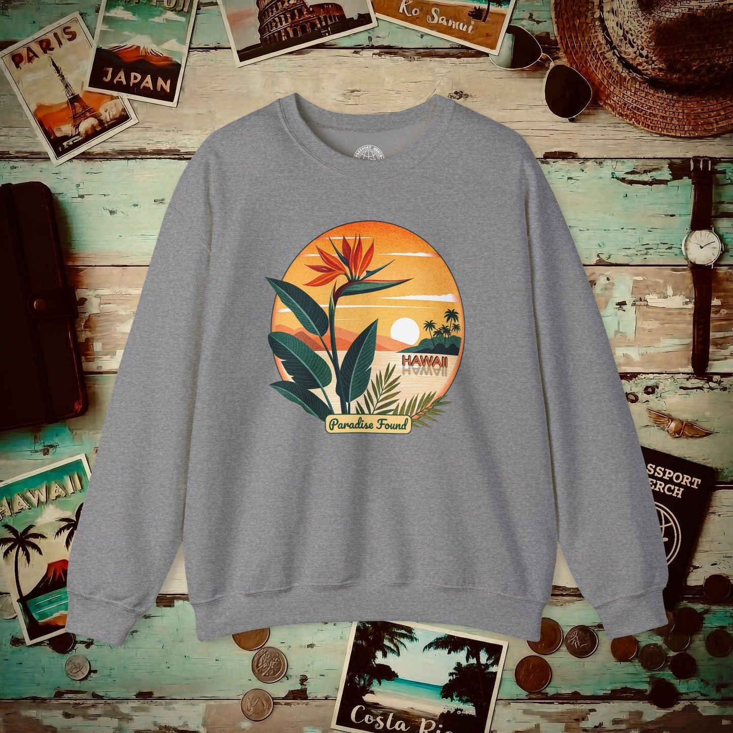 Retro (Bird of) Paradise Found, Hawaii Crewneck Graphite Heather / S