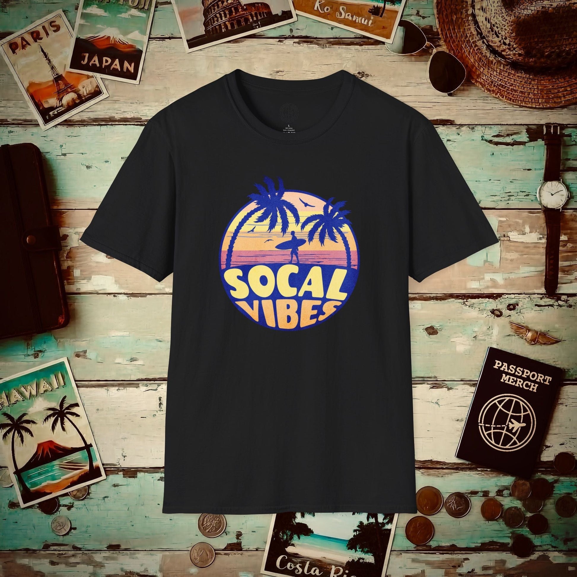 Retro SoCal Vibes, California T-Shirt Black / S