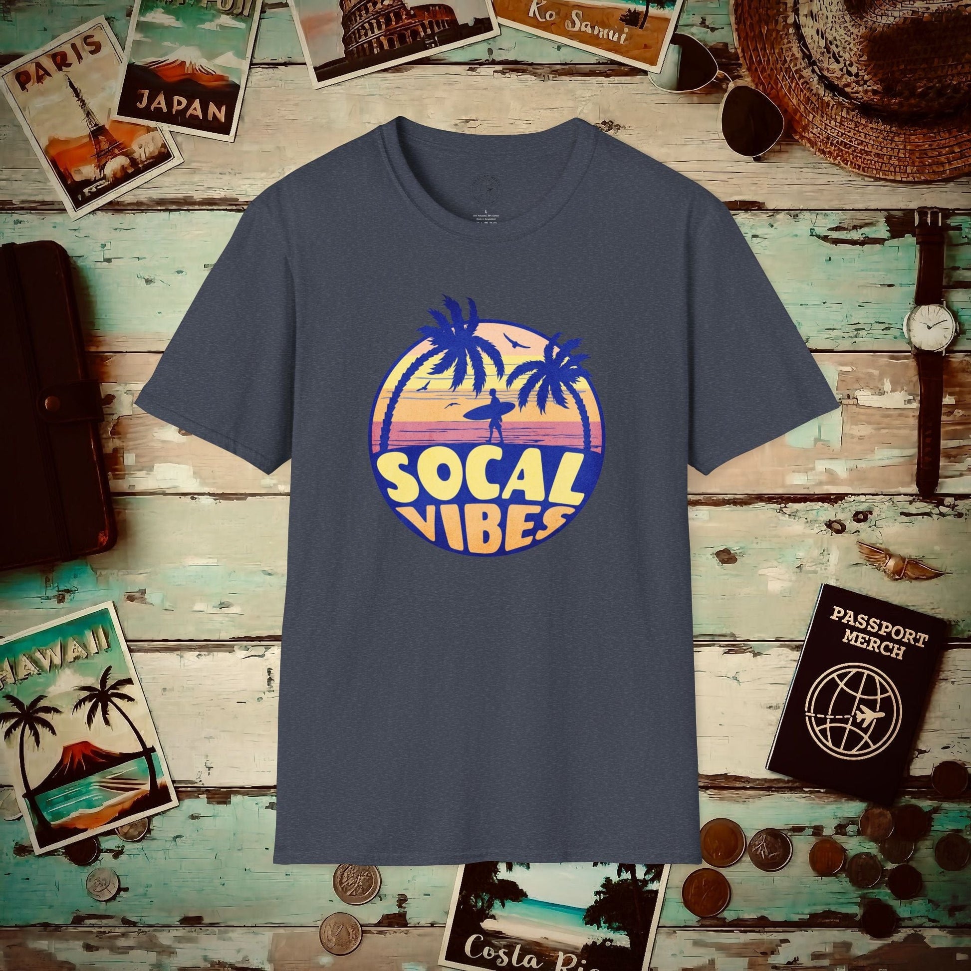 Retro SoCal Vibes, California T-Shirt Heather Navy / S