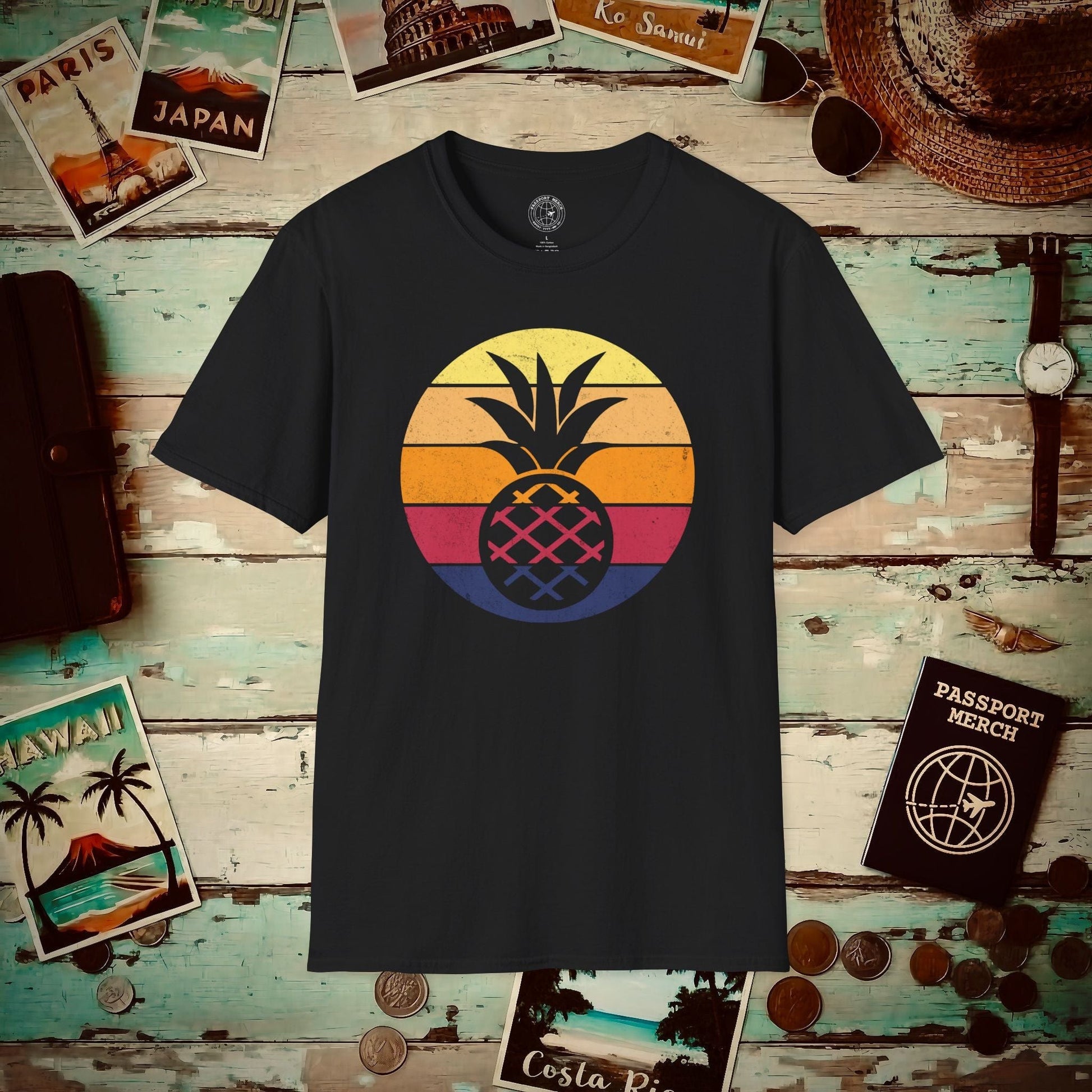 Retro Sun Hawaiian Pineapple T-Shirt Black / S