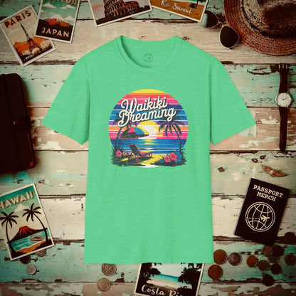 Retro Waikiki Dreaming, Hawaii T-Shirt Heather Irish Green / S