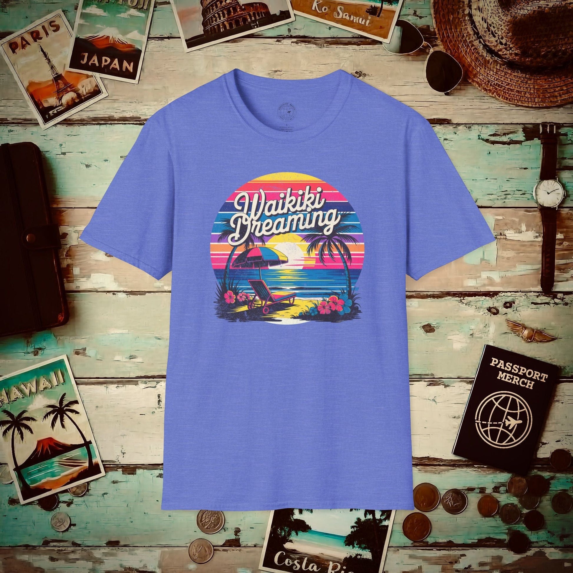 Retro Waikiki Dreaming, Hawaii T-Shirt Heather Royal / S