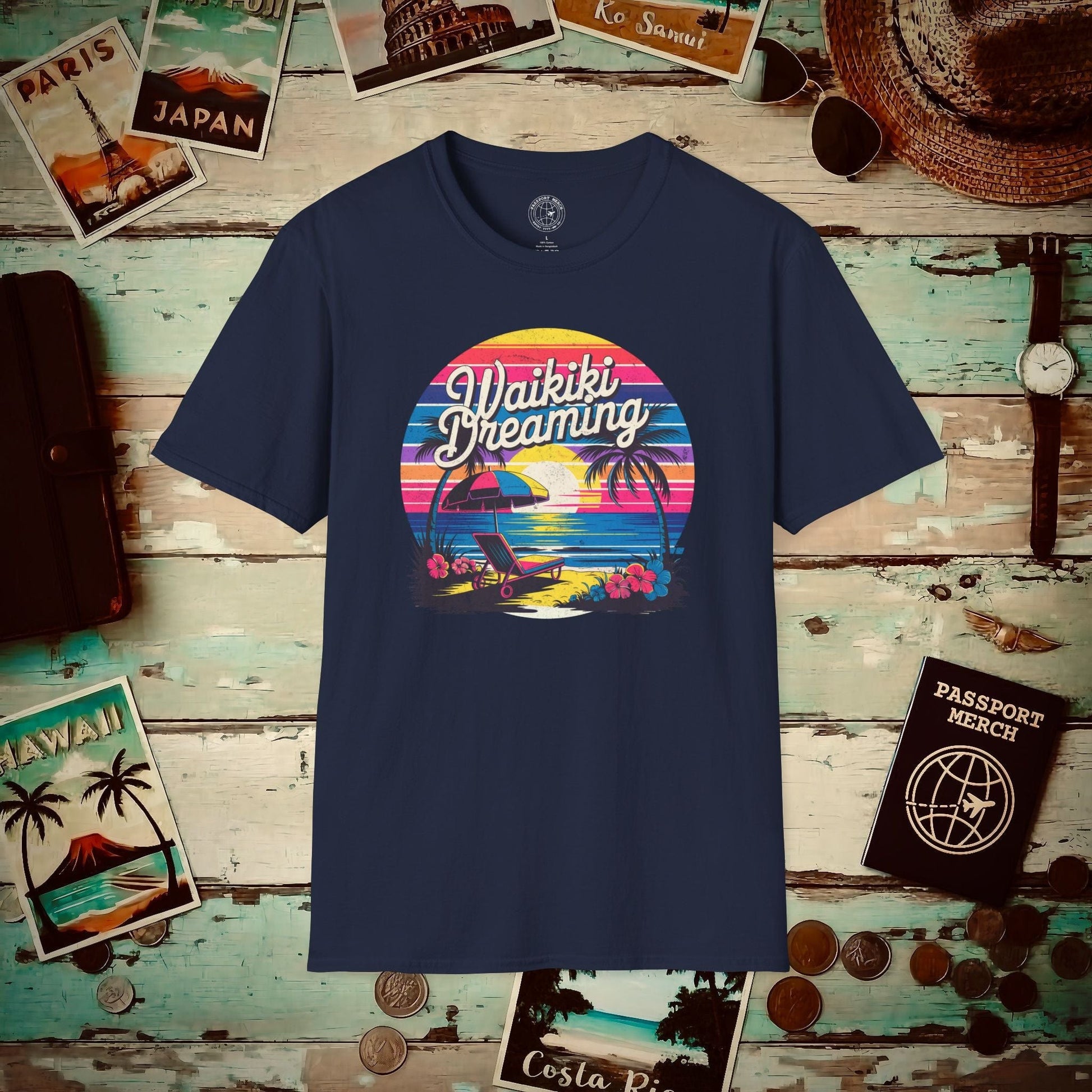 Retro Waikiki Dreaming, Hawaii T-Shirt Navy / S