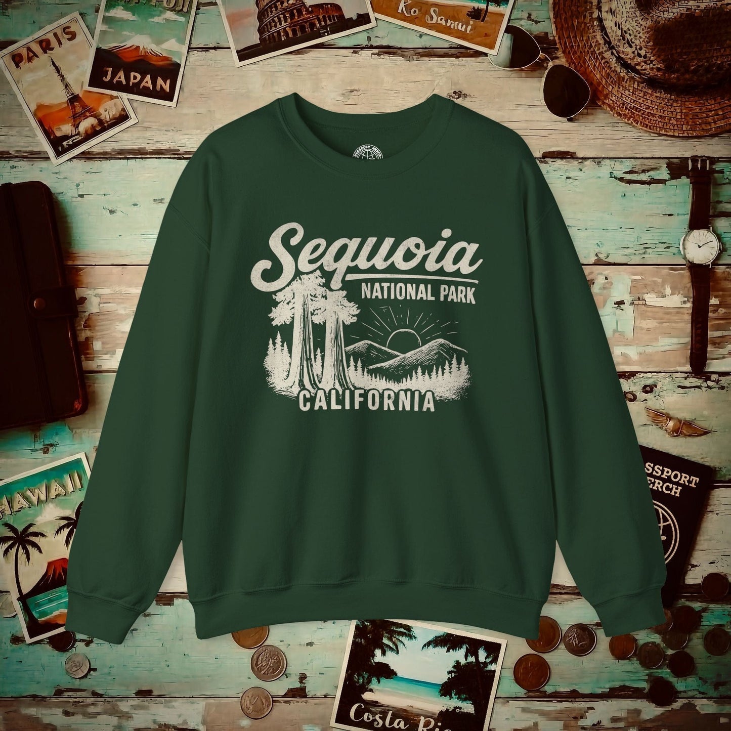 Sequoia National Park Vintage Monochrome, California Crewneck Forest Green / S