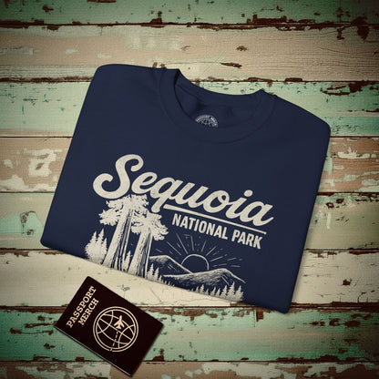 Sequoia National Park Vintage Monochrome, California Crewneck Navy / S