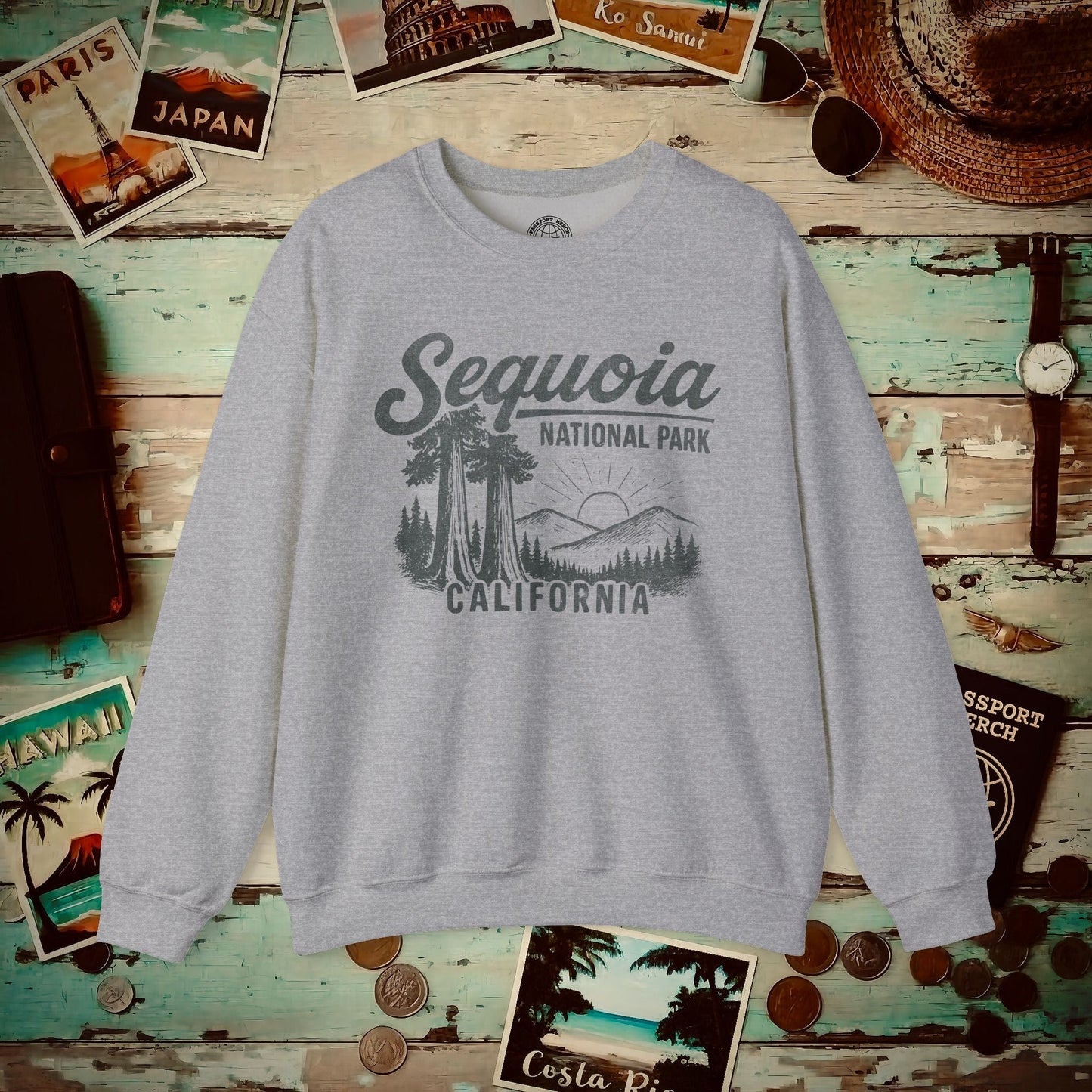 Sequoia National Park Vintage Monochrome, California Crewneck Sport Grey / S