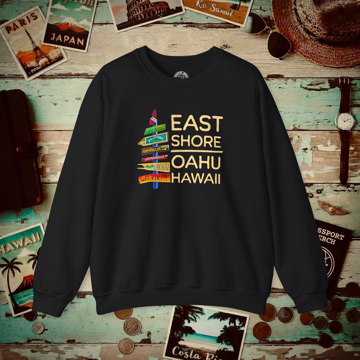 Signs of Wanderlust, East Shore, Oahu, Hawaii Crewneck Black / S