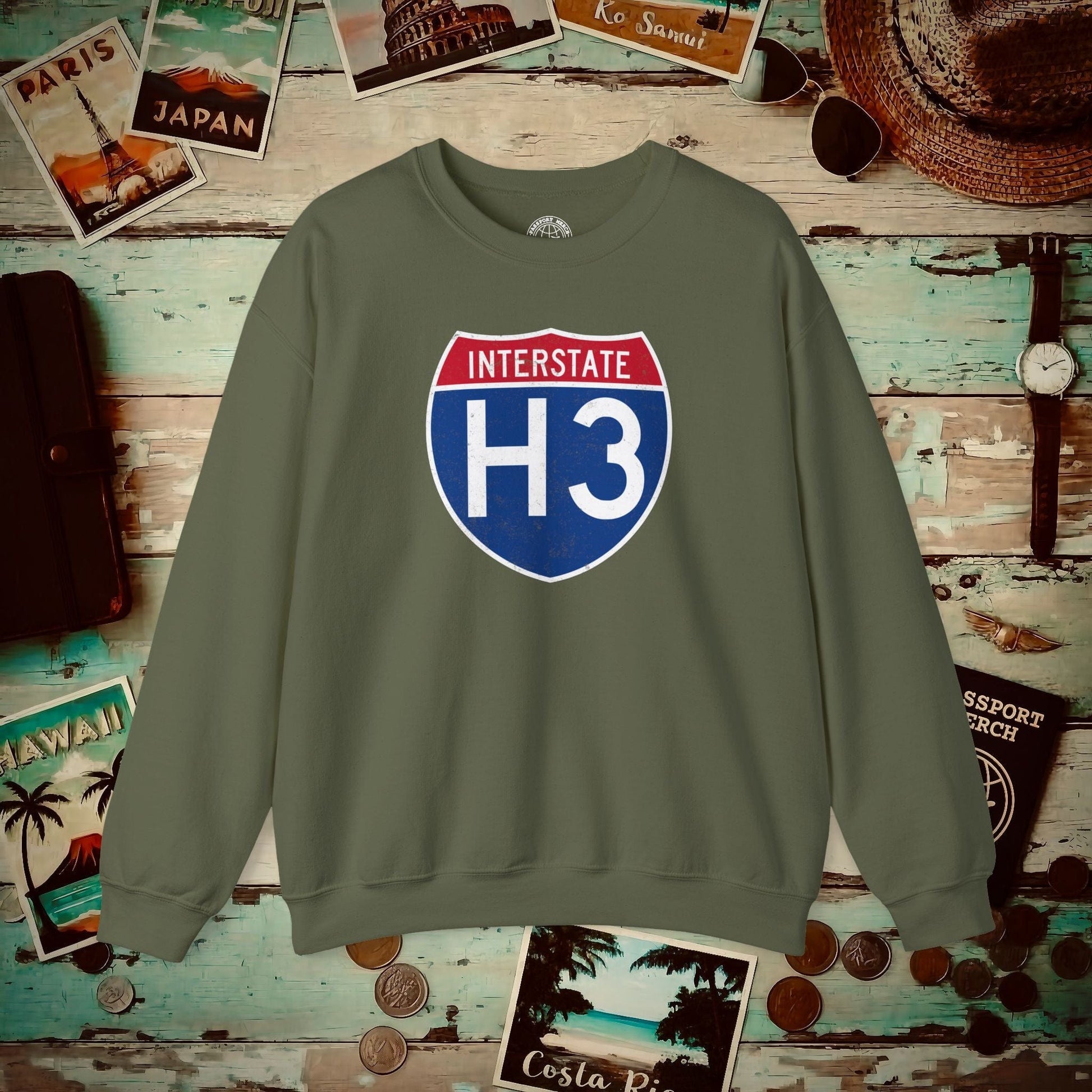Signs of Wanderlust, Interstate H3, Hawaii Crewneck Military Green / S