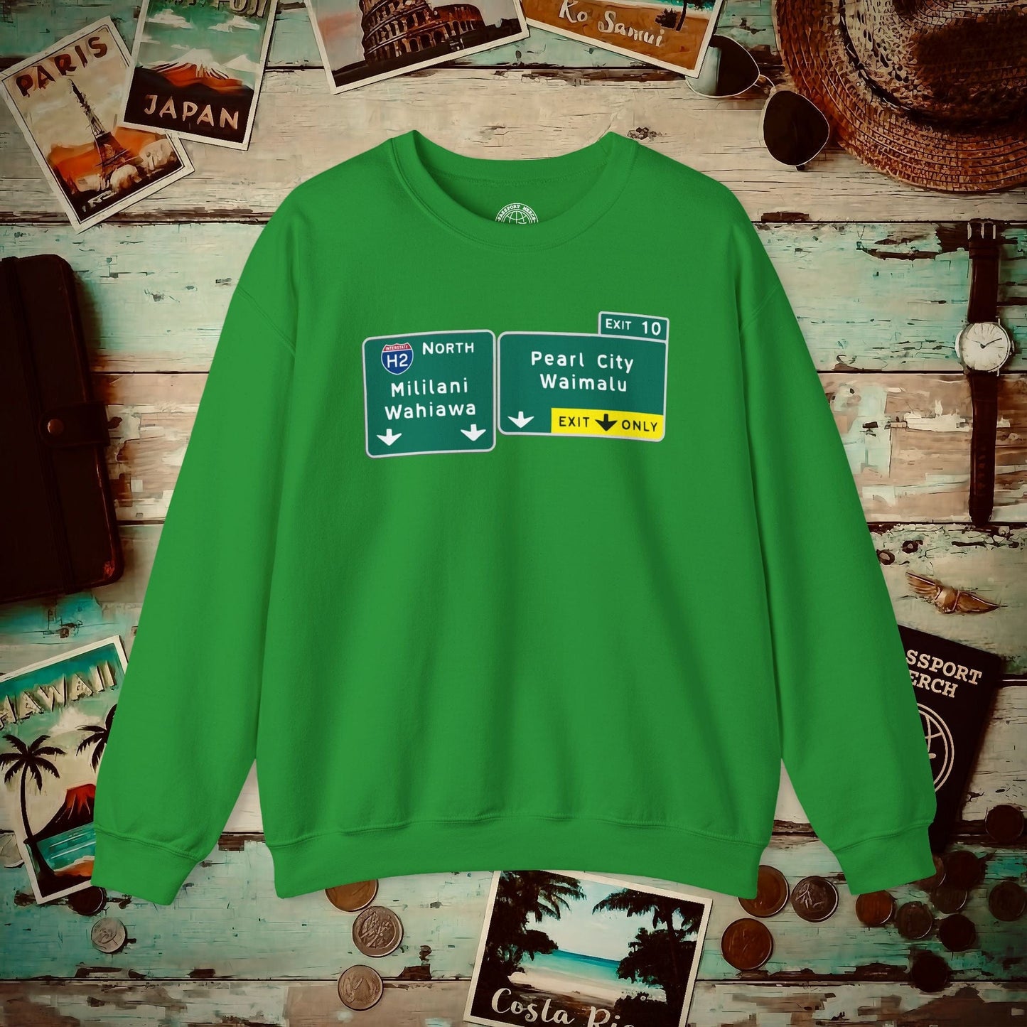 Signs of Wanderlust, Pearl City/Waimalu Exit 10, Hawaii Crewneck Irish Green / S