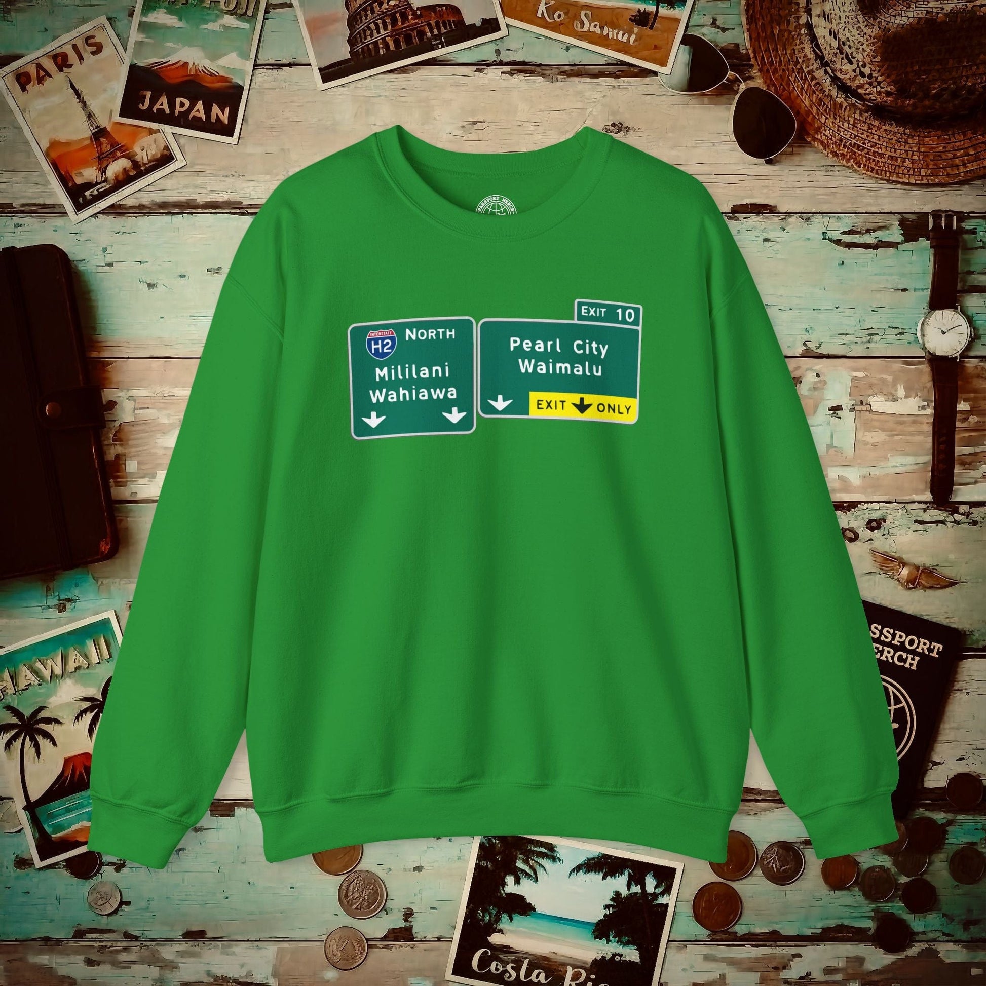Signs of Wanderlust, Pearl City/Waimalu Exit 10, Hawaii Crewneck Irish Green / S