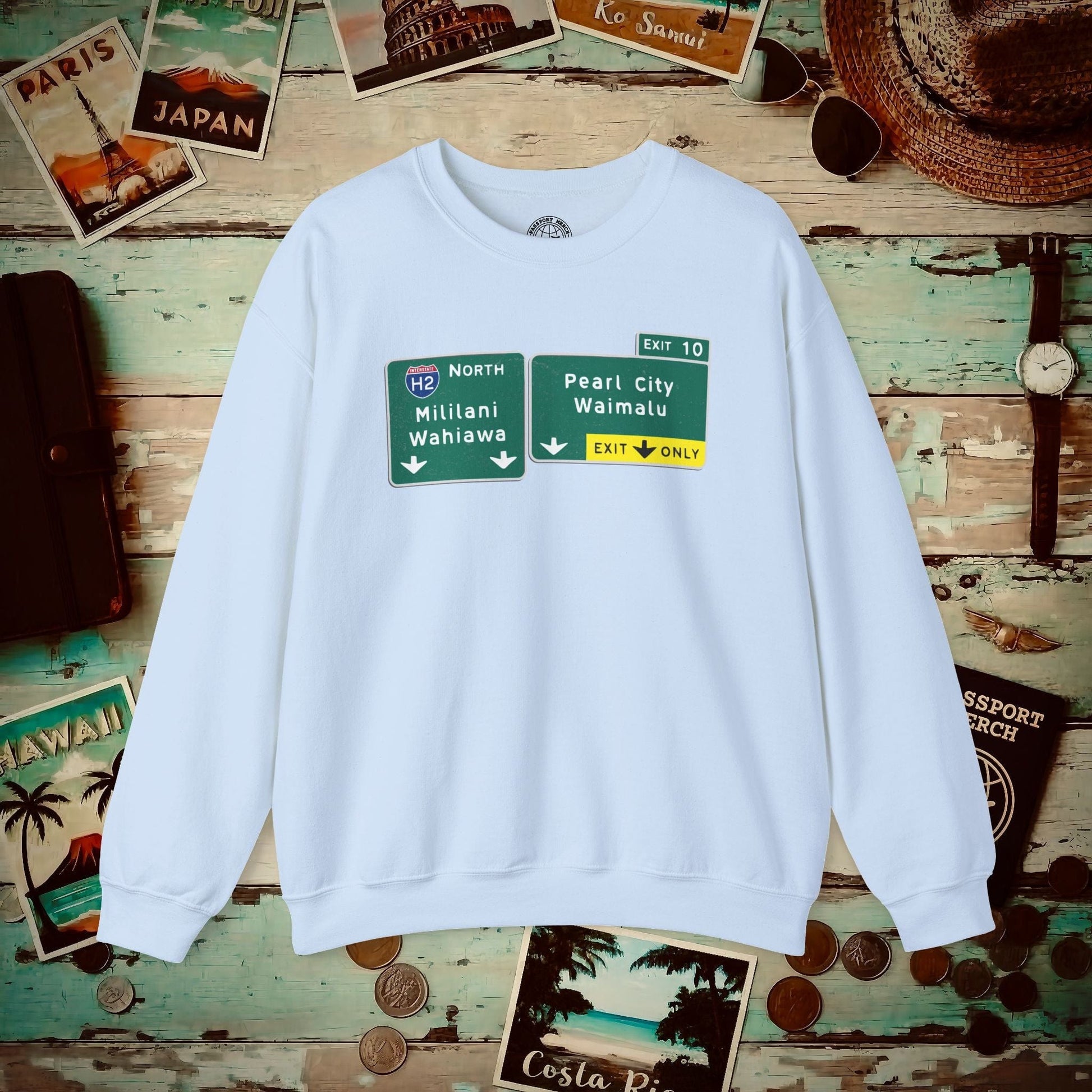 Signs of Wanderlust, Pearl City/Waimalu Exit 10, Hawaii Crewneck Light Blue / S