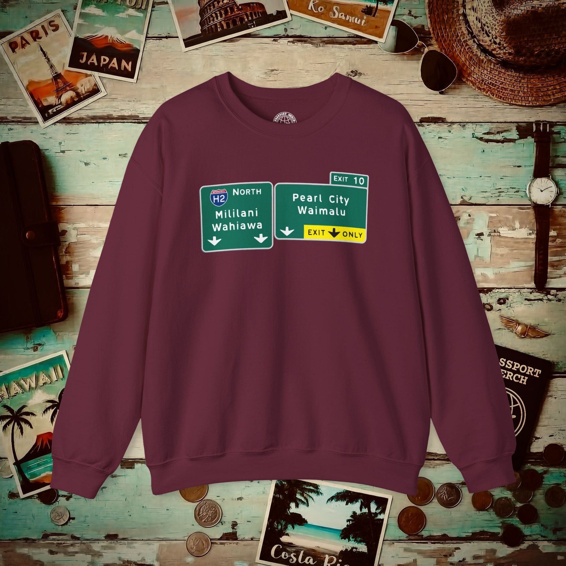 Signs of Wanderlust, Pearl City/Waimalu Exit 10, Hawaii Crewneck Maroon / S