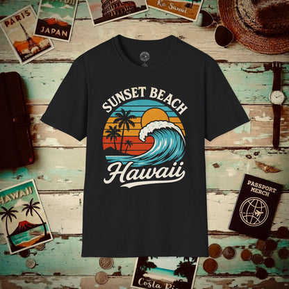 Sunset Beach, Oahu, Hawaii - Vibrant Wave Retro T-Shirt Black / S
