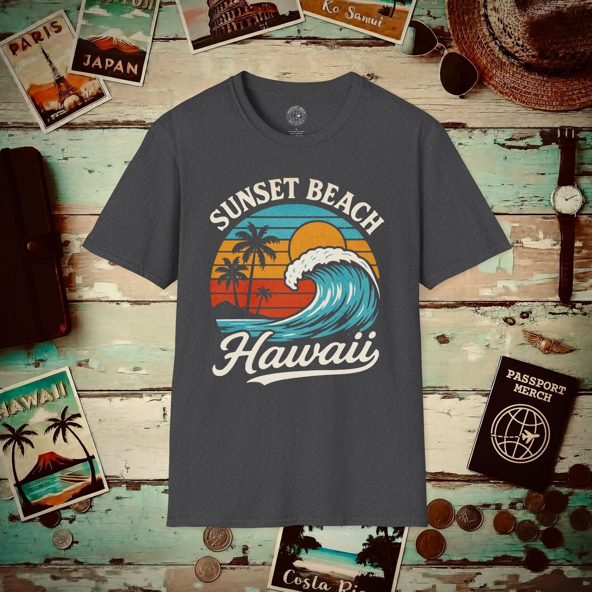 Sunset Beach, Oahu, Hawaii - Vibrant Wave Retro T-Shirt Dark Heather / S