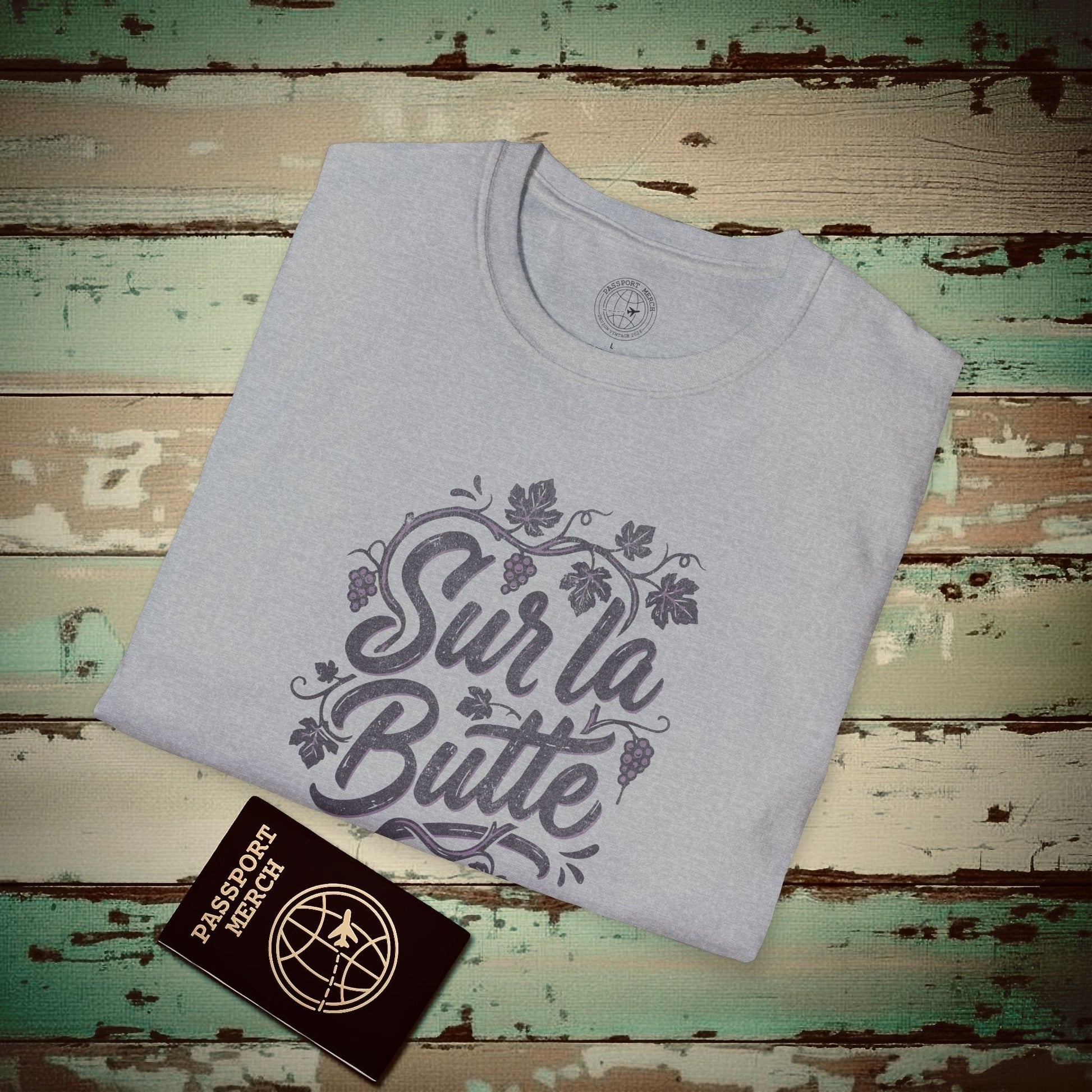Sur la Butte Montmartre, France T-Shirt Sport Grey / S