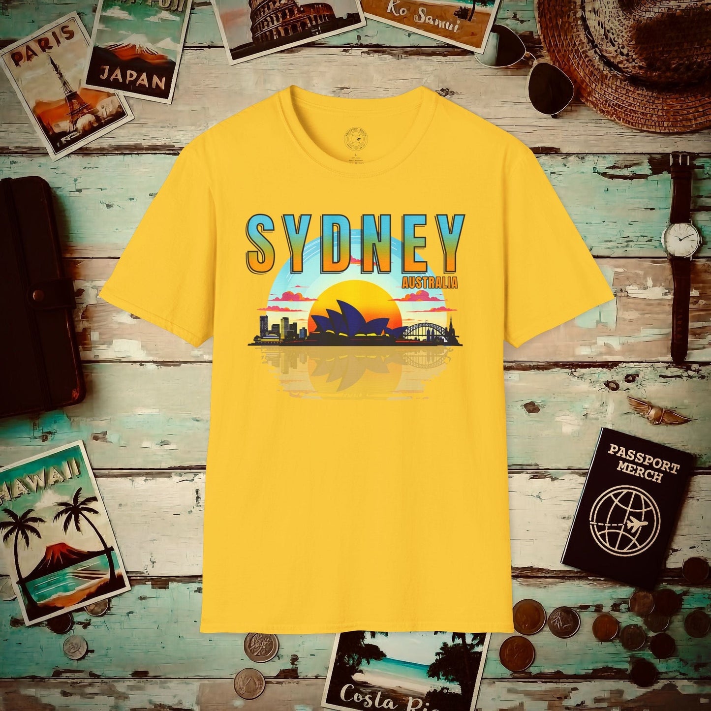 Sydney Opera House Sunset, Australia T-Shirt Daisy / S