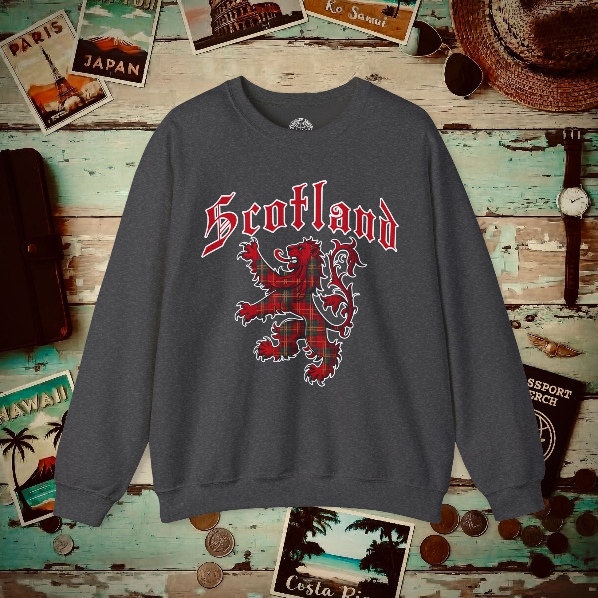Tartan Lion Rampant, Scotland, UK Crewneck Dark Heather / S