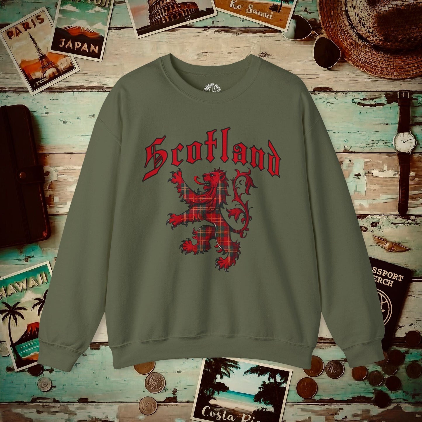 Tartan Lion Rampant, Scotland, UK Crewneck Military Green / S