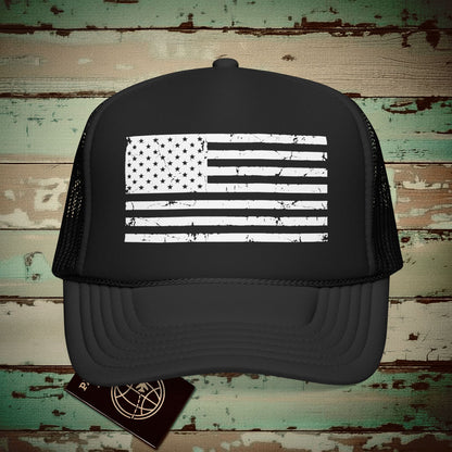 USA Vintage Flag Trucker Hat Black / One size