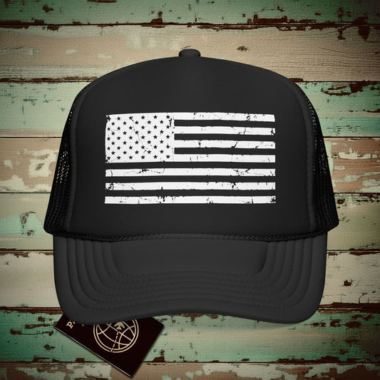 USA Vintage Flag Trucker Hat Black / One size