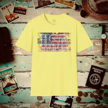 Vintage American Flag Patriotism USA T-Shirt Cornsilk / S