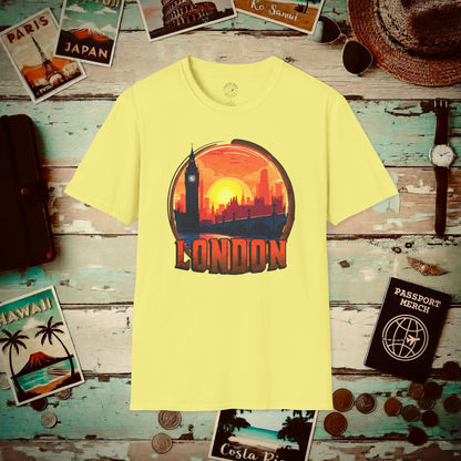 Vintage Big Ben Sunset, London, England T-Shirt Cornsilk / S