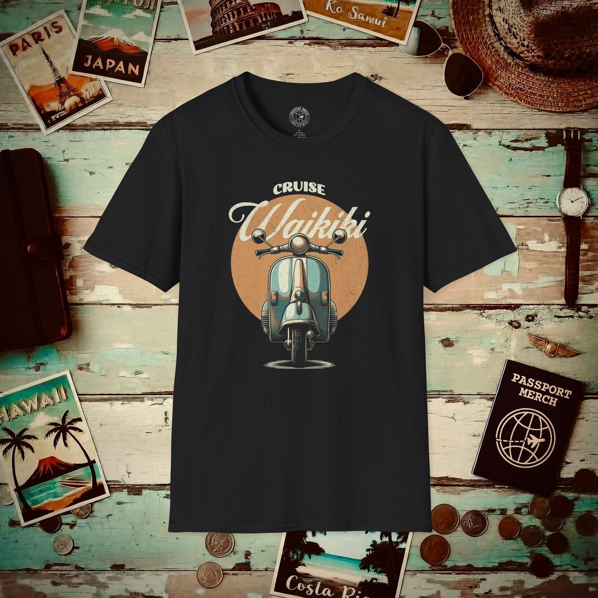 Vintage Cruise Waikiki Moped, Hawaii T-Shirt Black / S