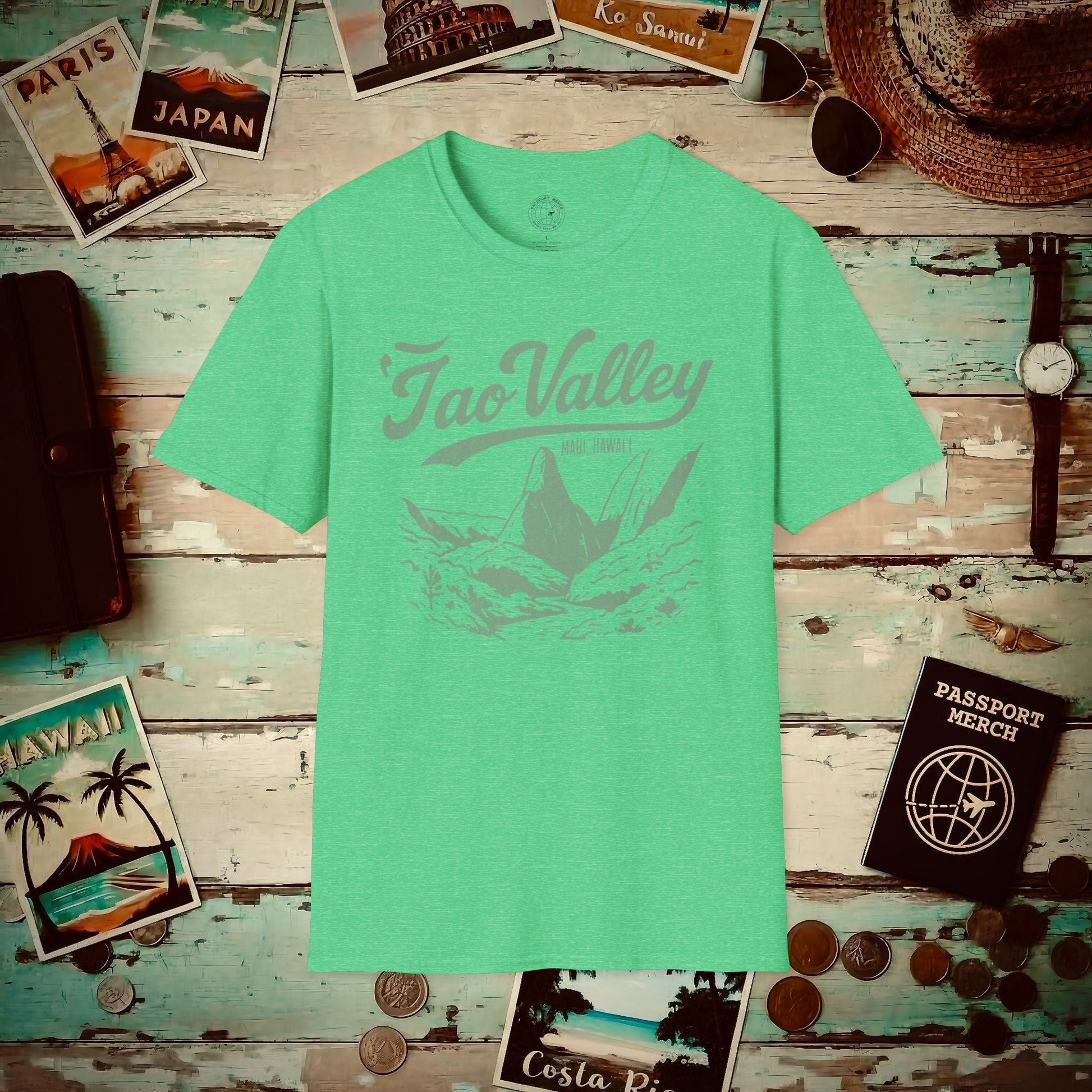 Vintage Iao Valley, Maui, Hawaii T-Shirt Heather Irish Green / S