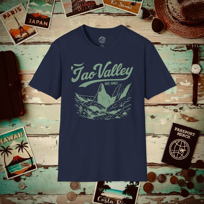 Vintage Iao Valley, Maui, Hawaii T-Shirt Navy / S