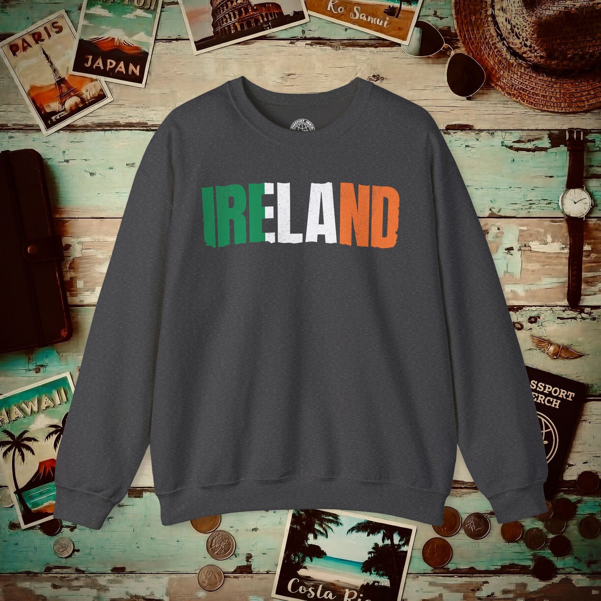 Vintage Ireland Patriotism Letter Flag Crewneck Dark Heather / S